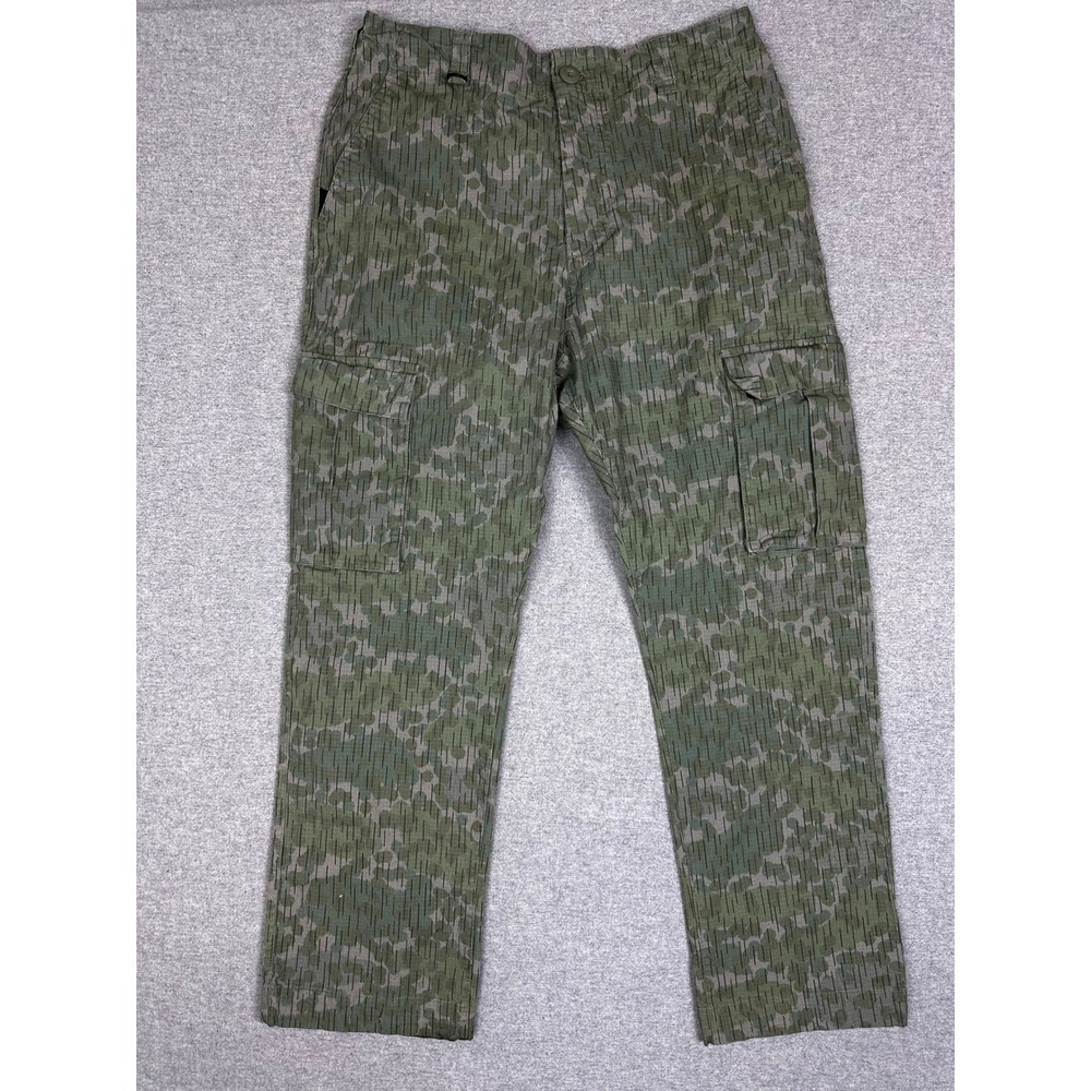 Nike SB Mens Raindrop Camo Cargo Pants Green Ripstop Skateboarding Trousers